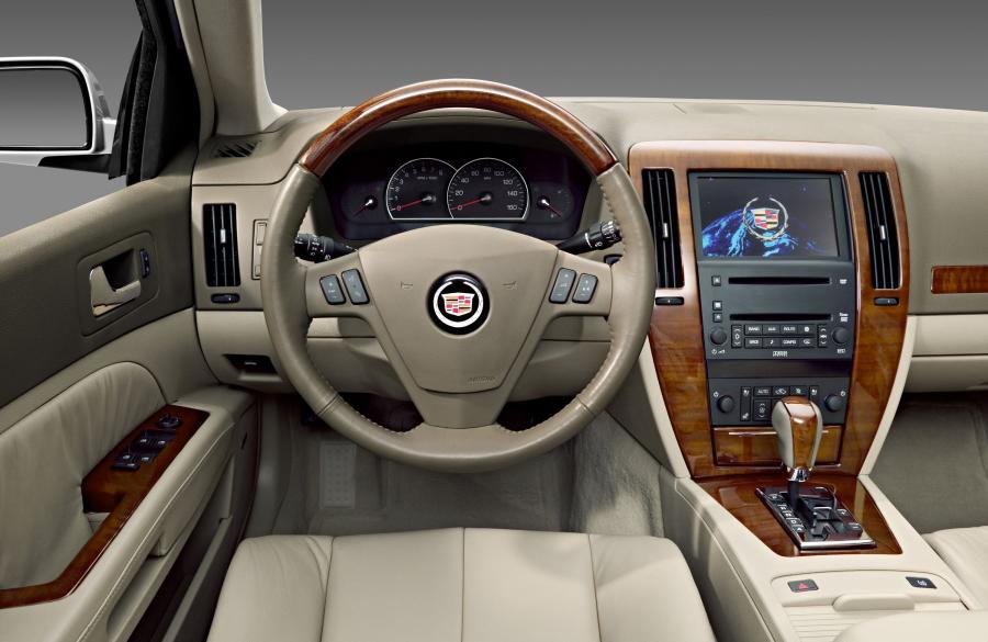  Cadillac STS 2005 года  (фото 26 из 95)